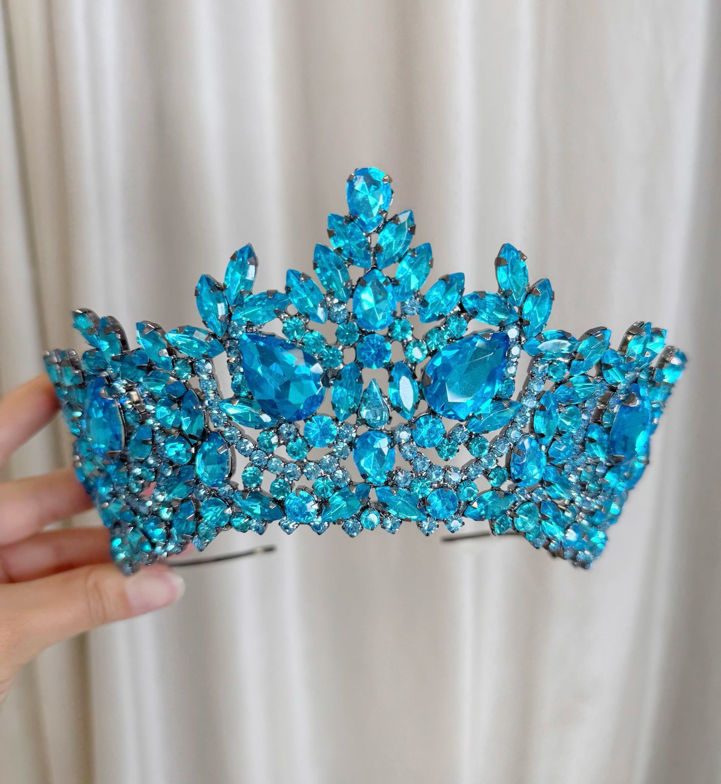 Diadème bleu