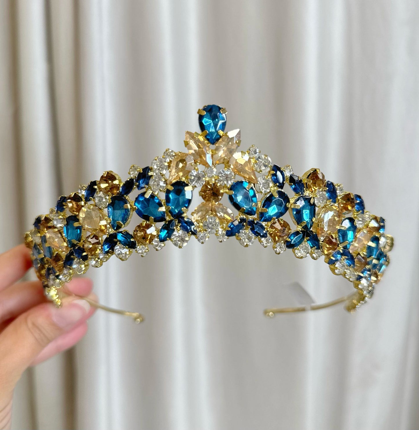 Diadème bleu