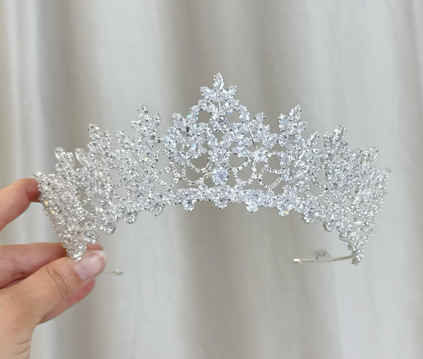 Diadème blanc zircone