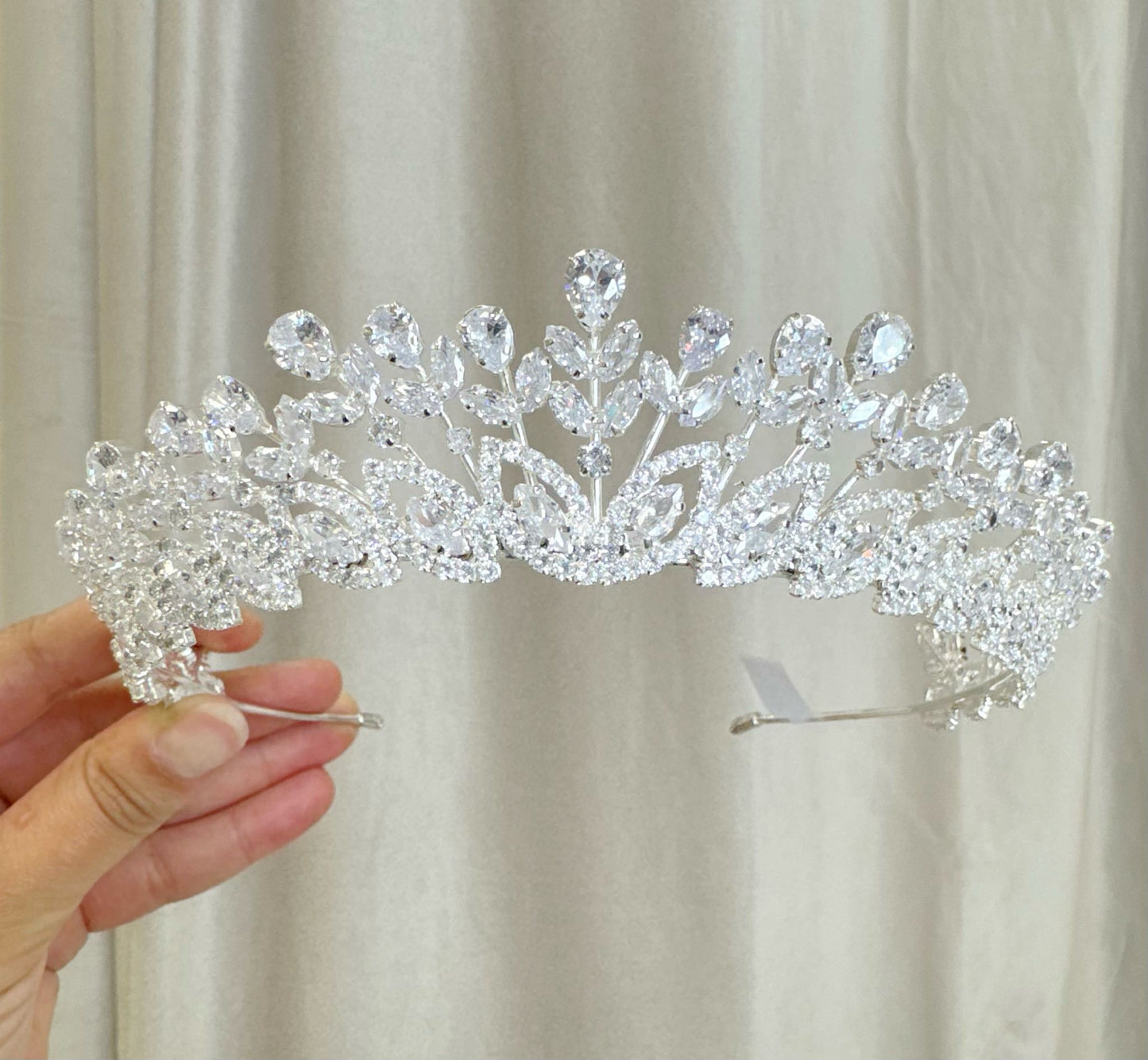 Diadème blanc zircone