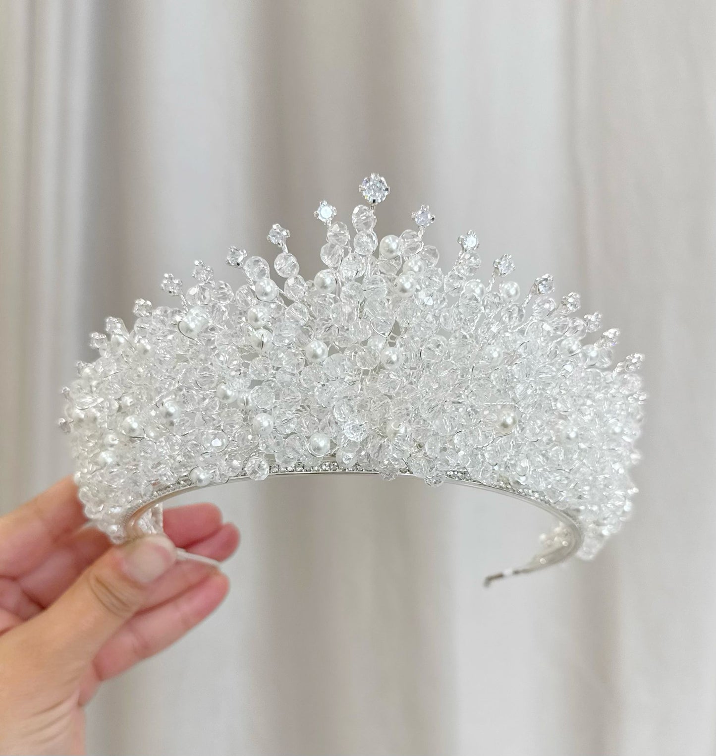 Diadème blanc perlé zircone