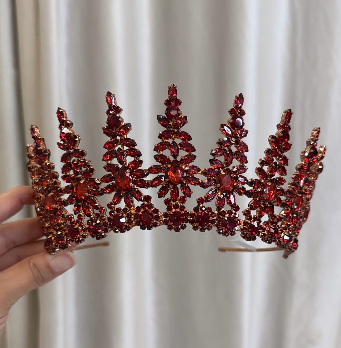 Diadème rouge/bordeaux