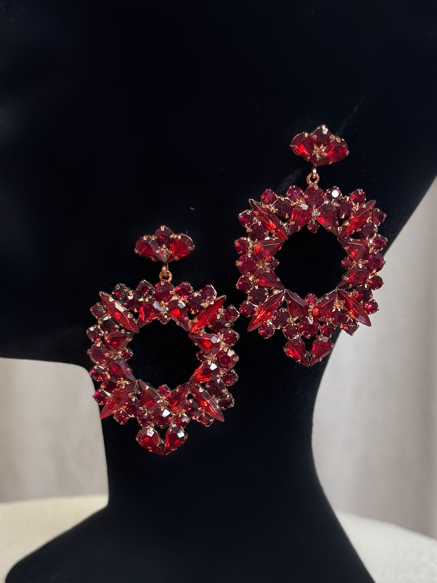 Boucle d'oreilles bordeaux