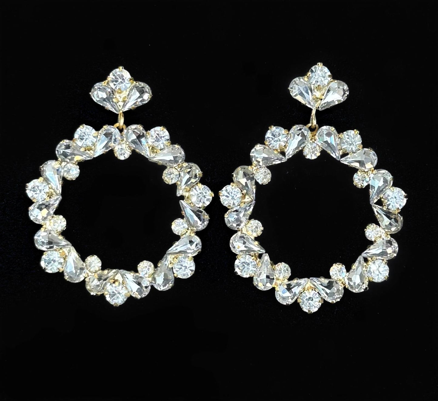 Boucles d'oreilles blanches cristal