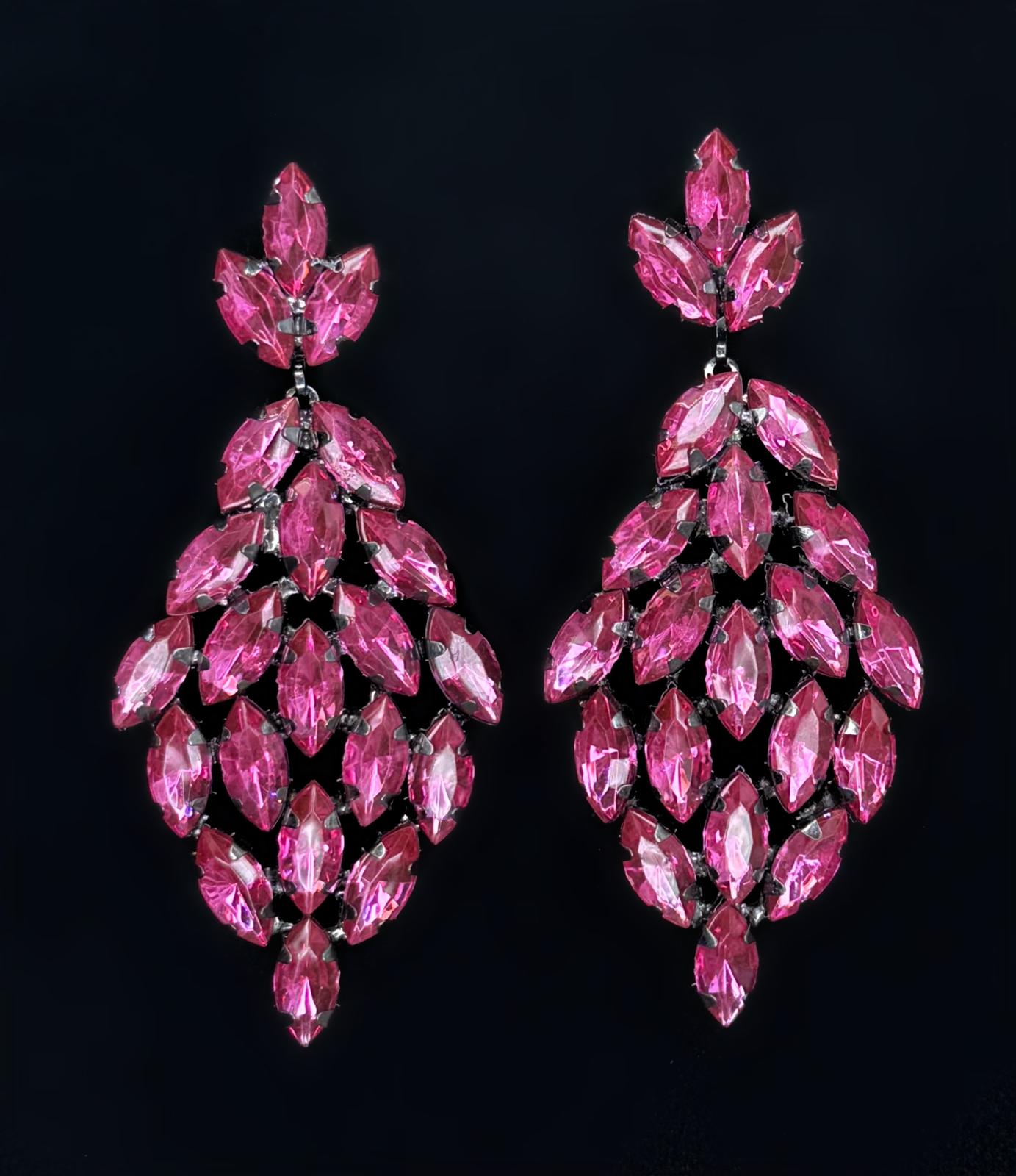Boucles d'oreilles fushia