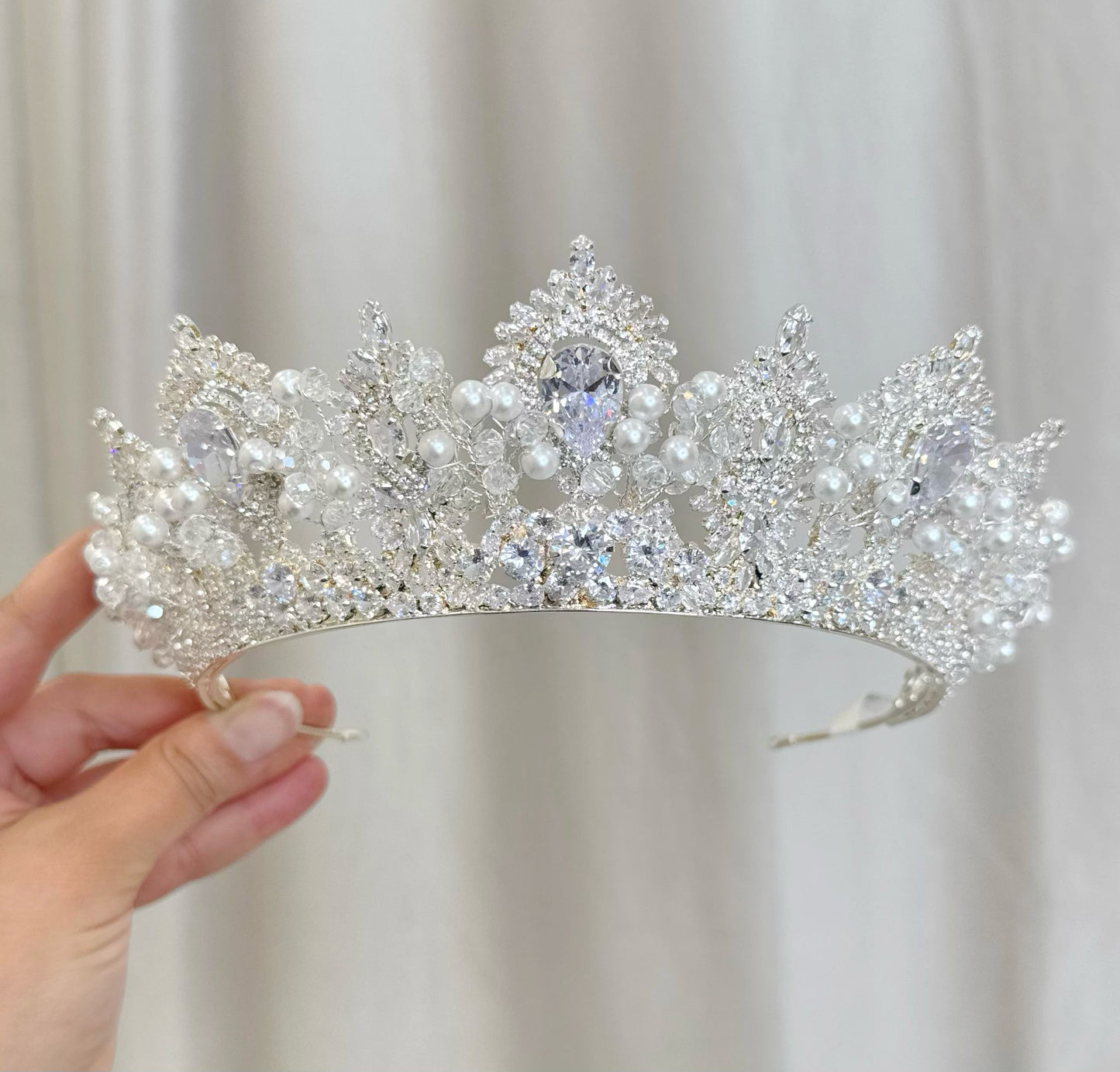 Diadème blanc doré zircone