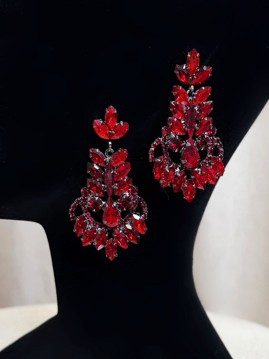 Boucle d'oreilles rouge/bordeaux
