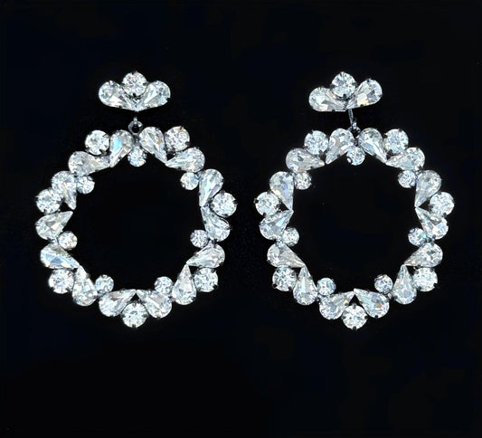 Boucles d'oreilles blanches cristal