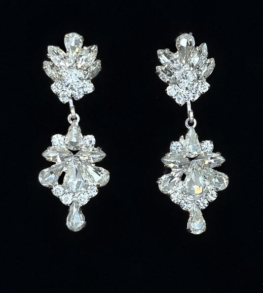 Boucles d'oreilles blanches cristal